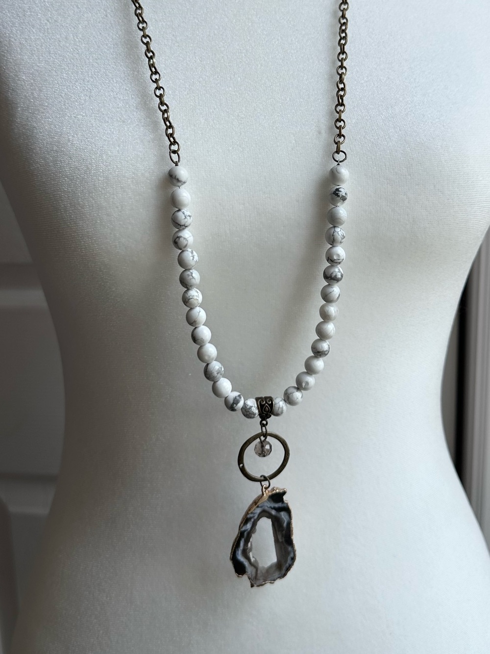 White Howlite Bead Pendant Necklace with Brass Chain